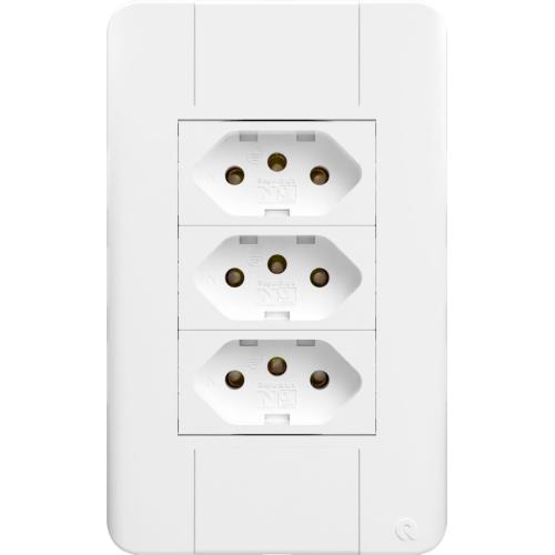 TOMADA TRIPLA 2P+T 10A BR JANGADA - ROMAZI